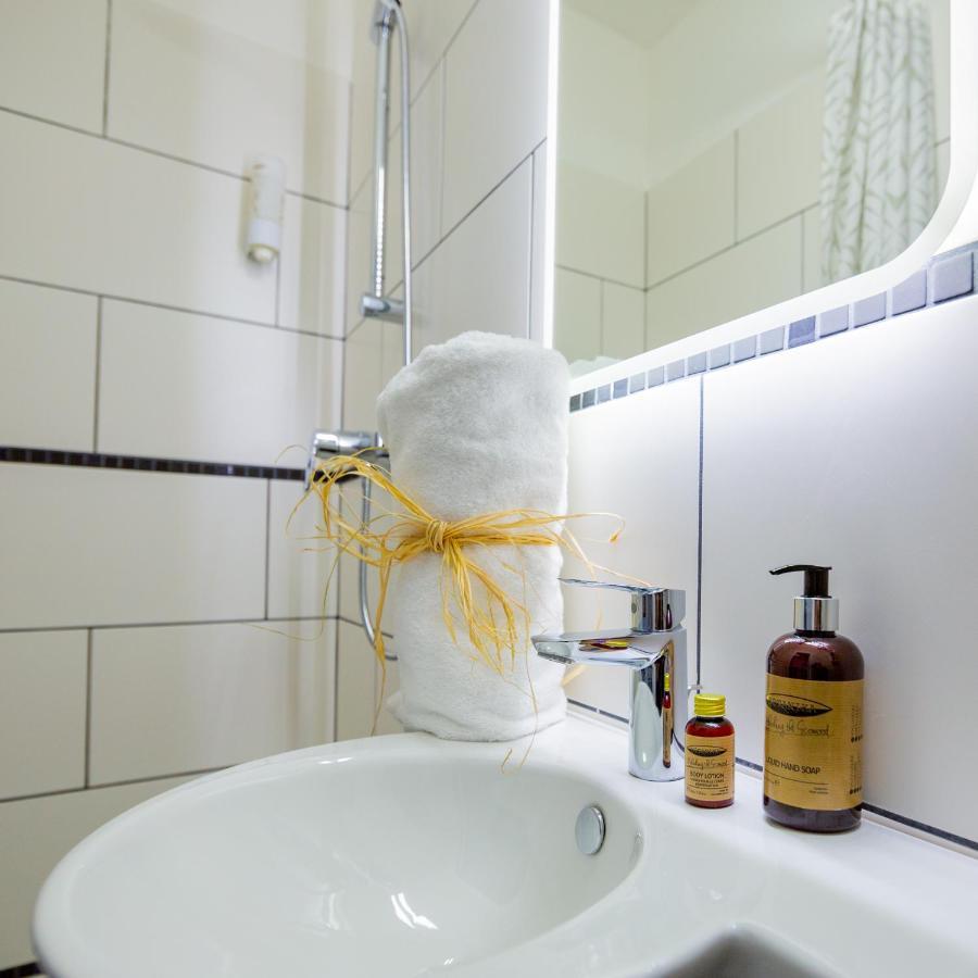 Berti Hotel - Mulhouse Centre Gare Dış mekan fotoğraf